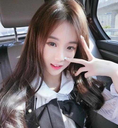 快手网红苏6照片,镜头下的时尚风采